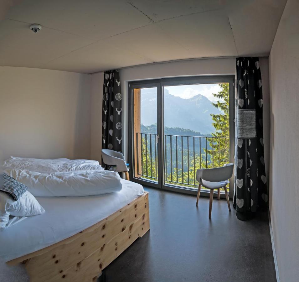 Berghotel Mettmen Schwanden  Exterior foto